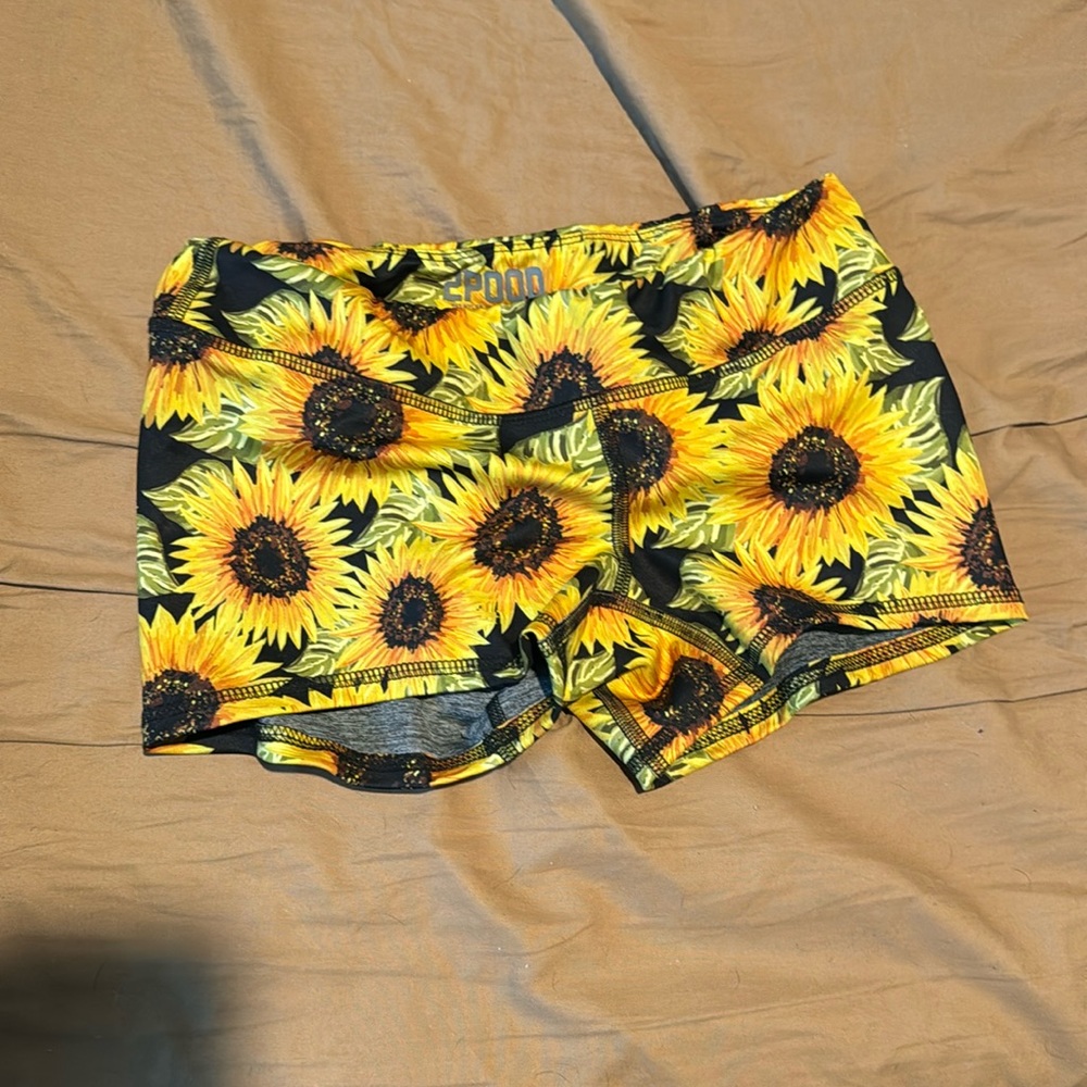 2Pood shorts
